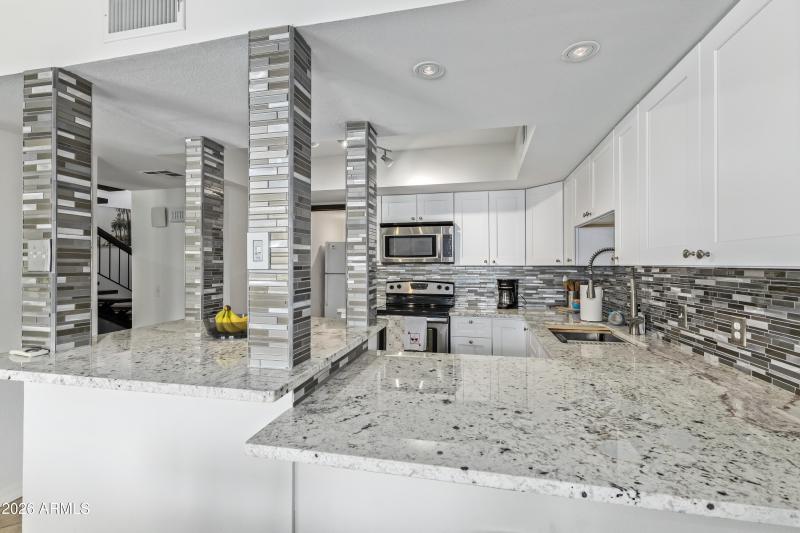 698c45_14 - Fairfield