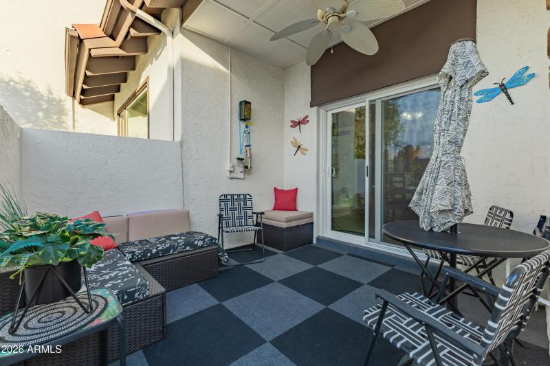 698c45_29 - Fairfield