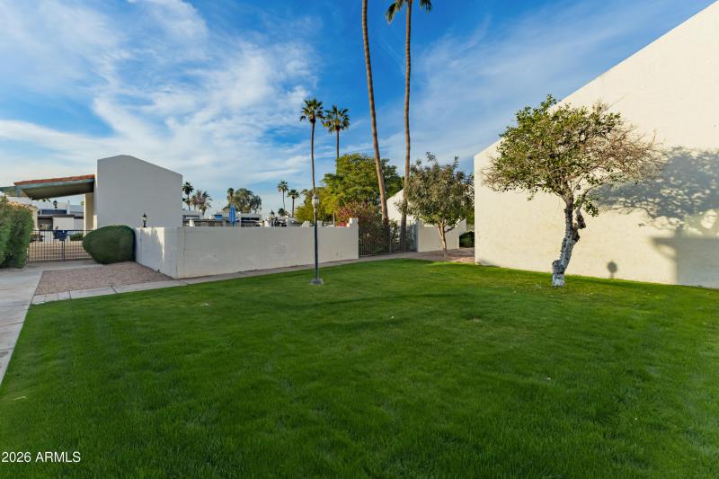 698c45_30 - Fairfield