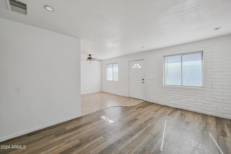 4-1234N36S209-ocupix-2700