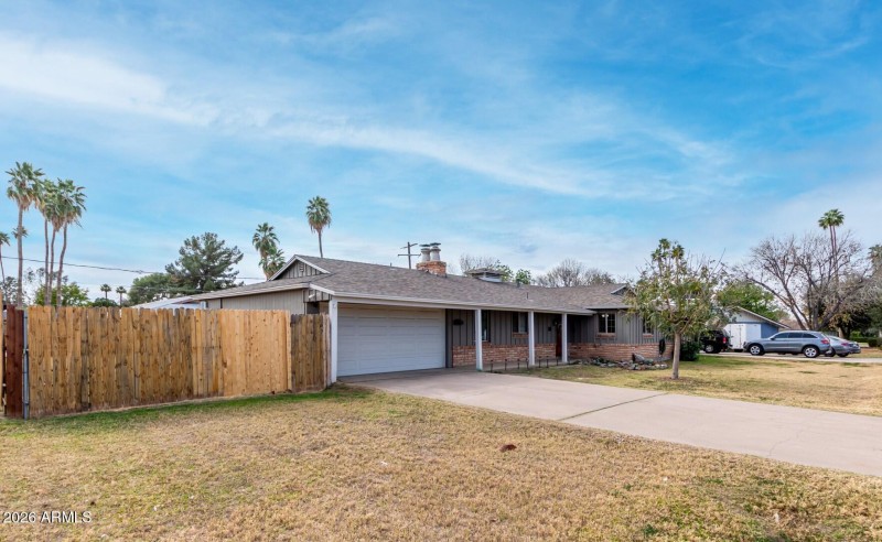 Fully fenced with RV gate