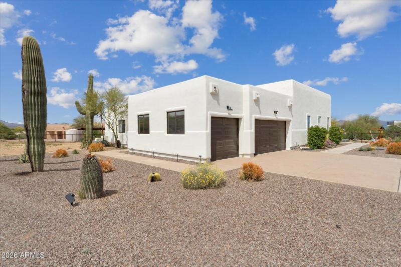 03-003-front-exterior