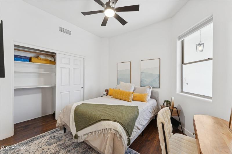 29-029-fourth-bedroom