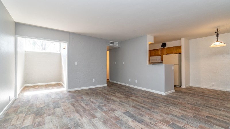 3230 E Pinchot Unit 16-4