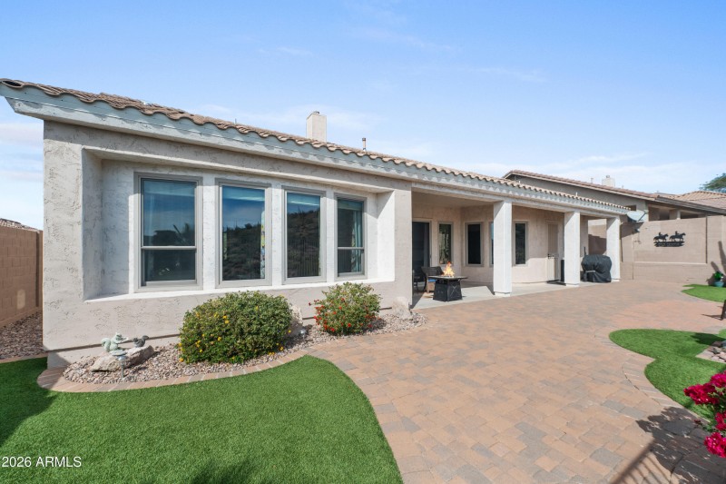 8207-E-Fairy-Duster-Dr-58