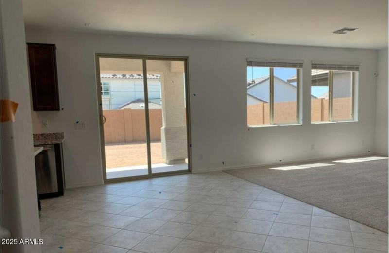 Kitchen_dining_backview