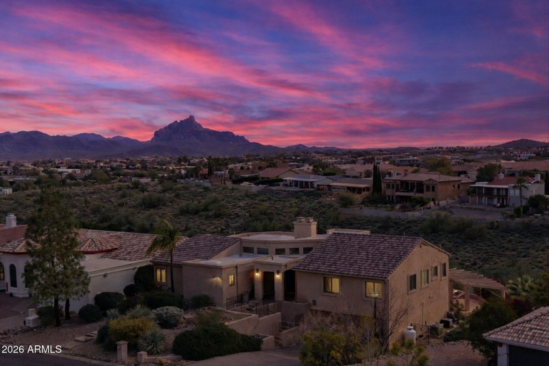 Majestic Sunset Vistas