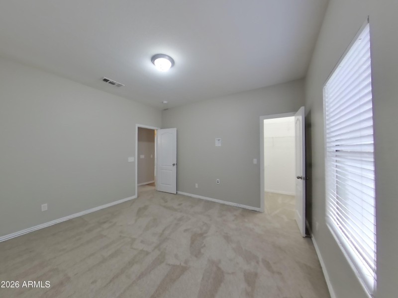 9_pc_8gyQtrWatu_0xDcVAL8Go_layout_0