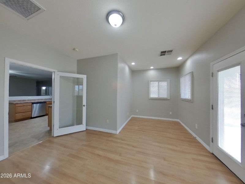 13_pc_AMCvupB8Ly_i1MMcG45zq_layout_2