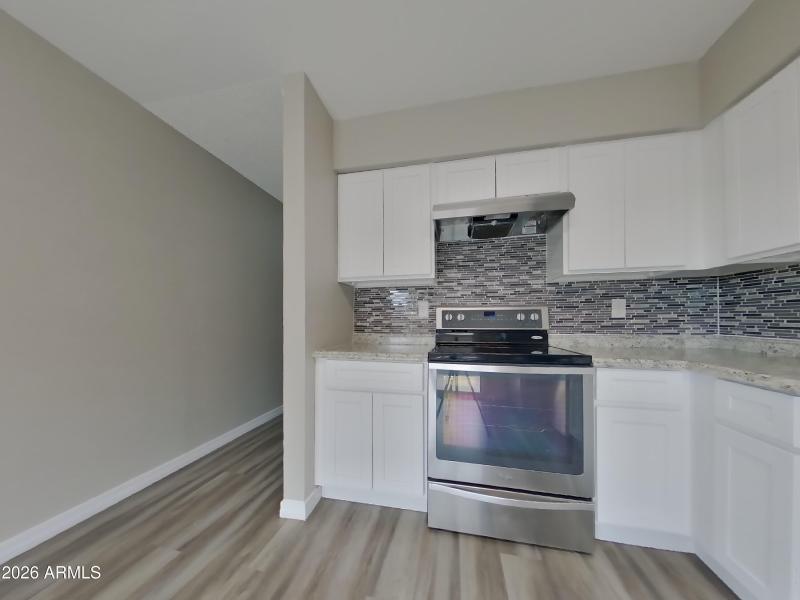 5_pc_9yRsSY3FvL_sA9d7Q1eHO_layout_0