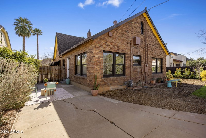 5-web-or-mls-D46A4285