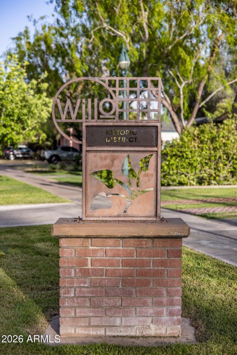 2-web-or-mls-D46A3442