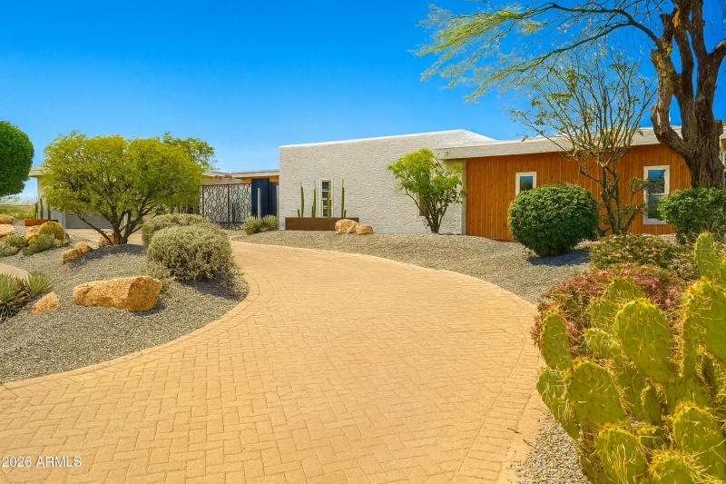 Cameron Ct Exterior Front 4 jpg