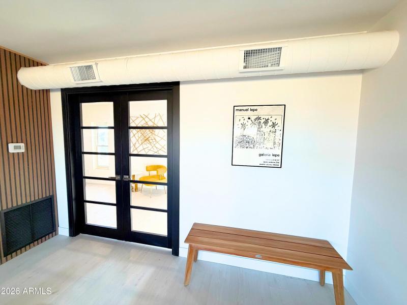 Cameron Ct Office Entry 1