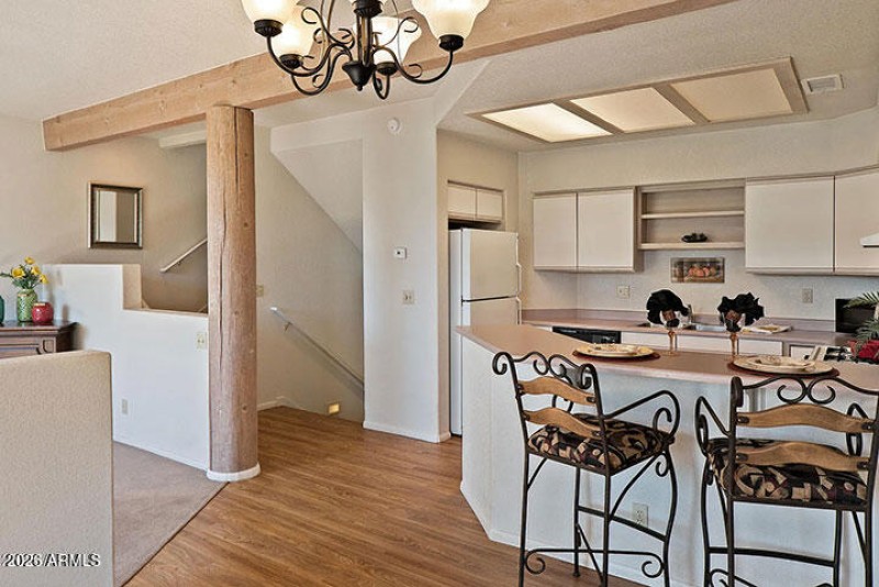 WEB-eb8d544dc949f4111788cfa84d9d5a44-unc