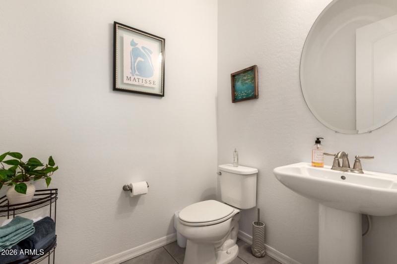 Powder room