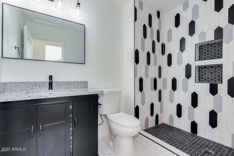 20200512002436651799000000-o