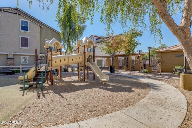 20200512002445393367000000-o