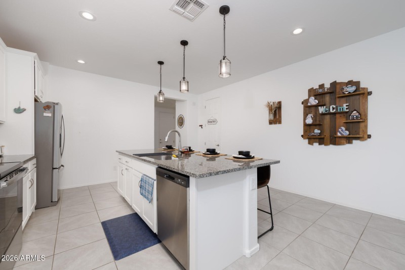 N Hubbard Ln (1972)-13