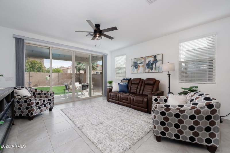 N Hubbard Ln (1972)-15