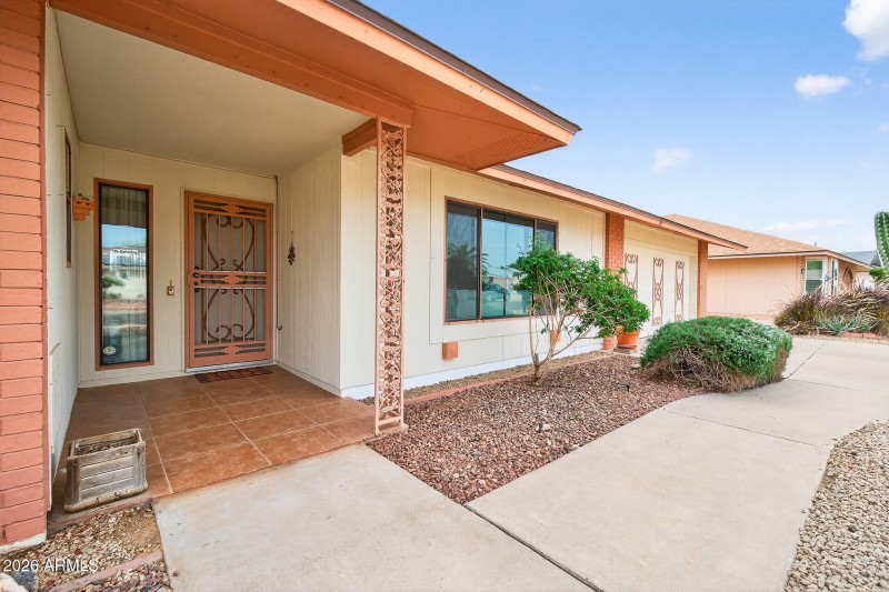 07_12611_W_Butterfield_Dr7_mls