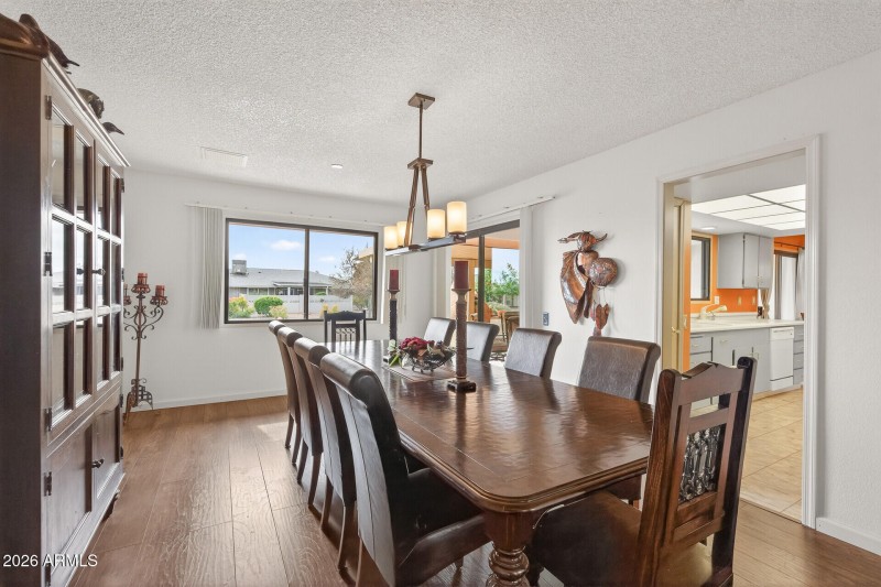 16_12611_W_Butterfield_Dr16_mls