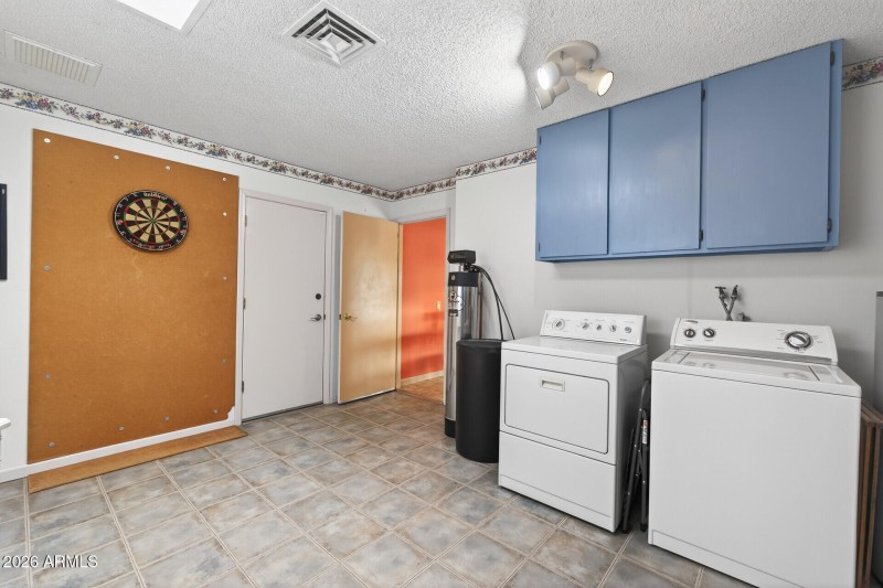 27_12611_W_Butterfield_Dr27_mls