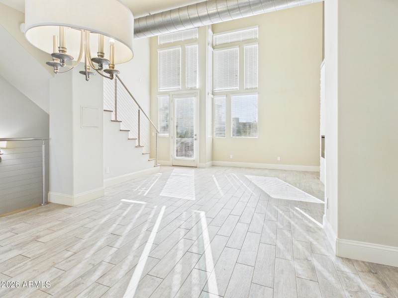 CAM06296G6-PR0009-STILL008