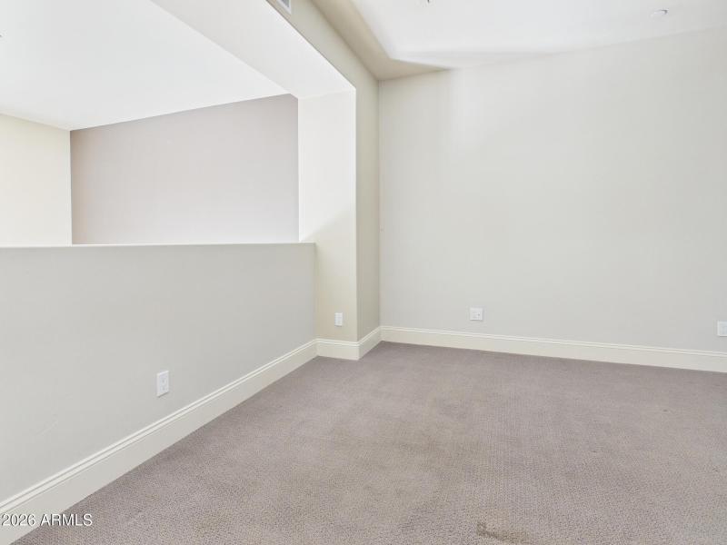 CAM06296G6-PR0009-STILL014