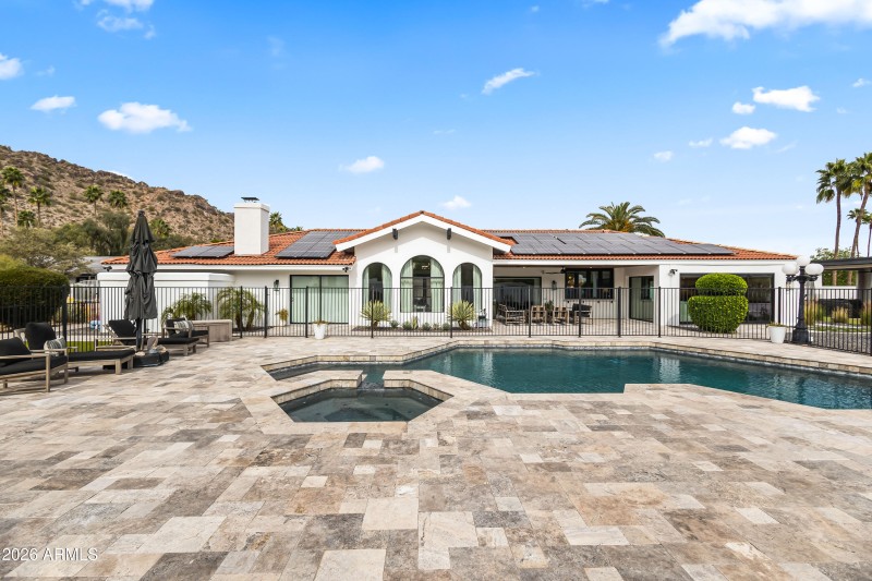 Heated/Cooled Pool + Spa