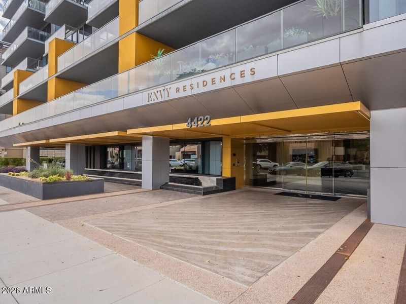 037_Building Entrance