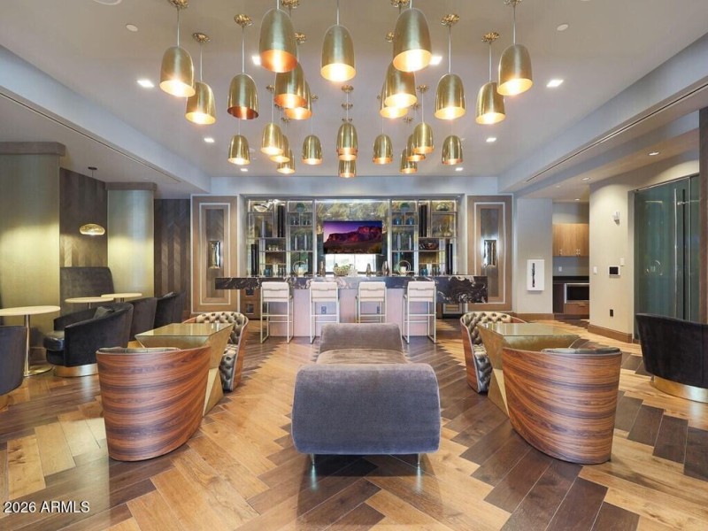 039_Community Area 2