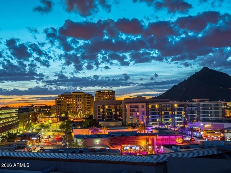 049_View from Rooftop