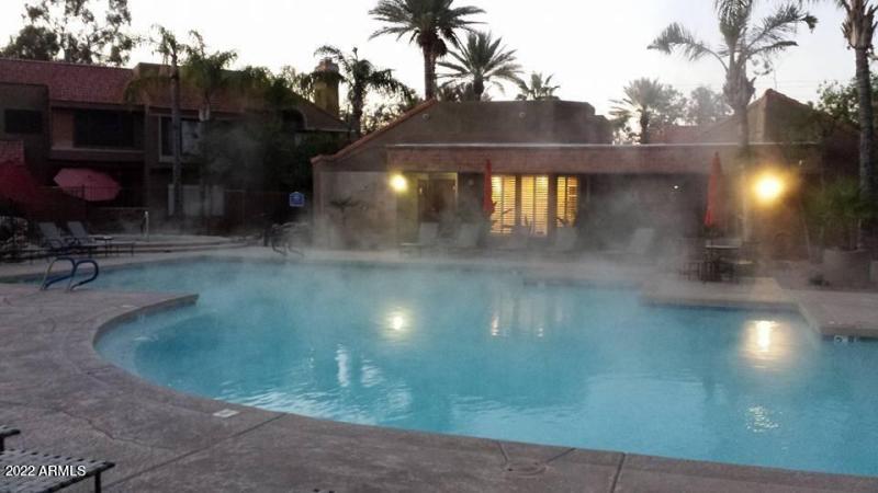heated pool - Copy