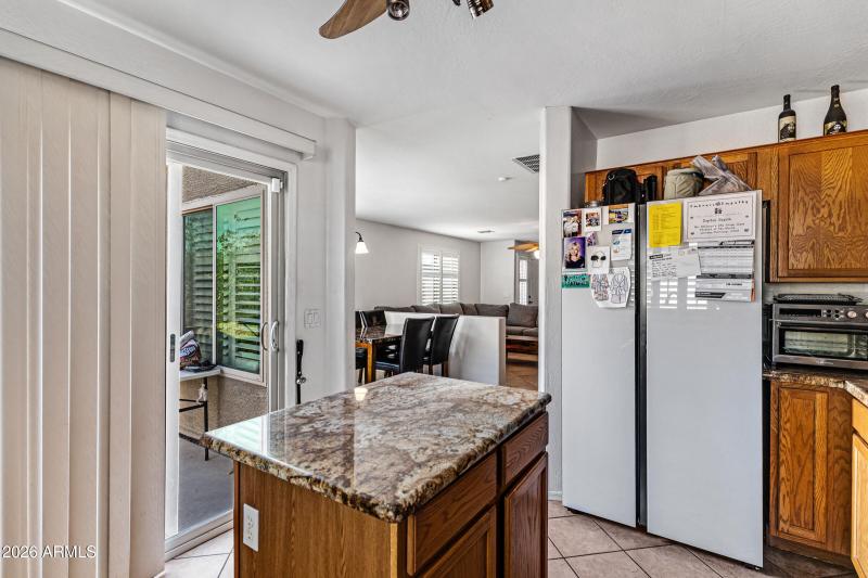 33198 N Cat Hills Ave-15