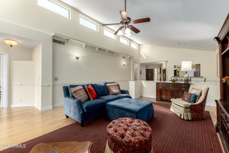 SUN 8 - GREAT ROOM 3