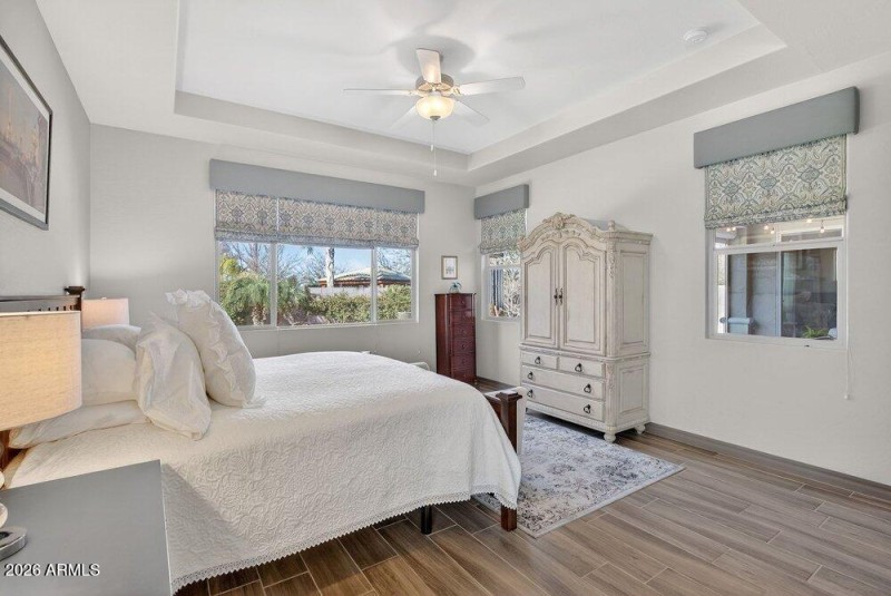 038_38-web-or-mls-61-_e_nighthawk_wa_484