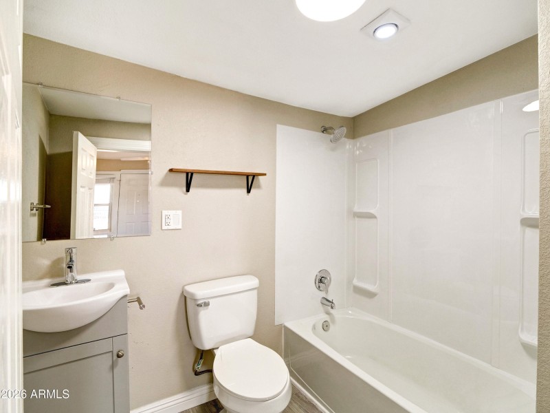 Copy of 04-820 S 15th Ave-4