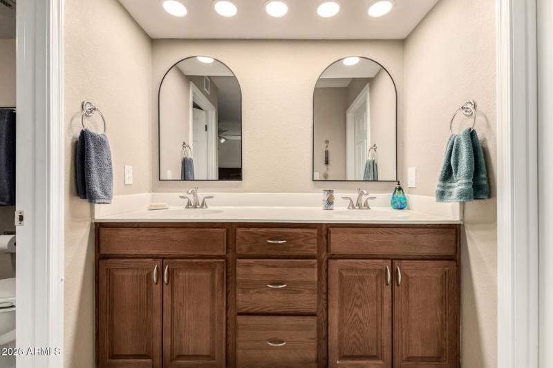 22 - Leisure World 475