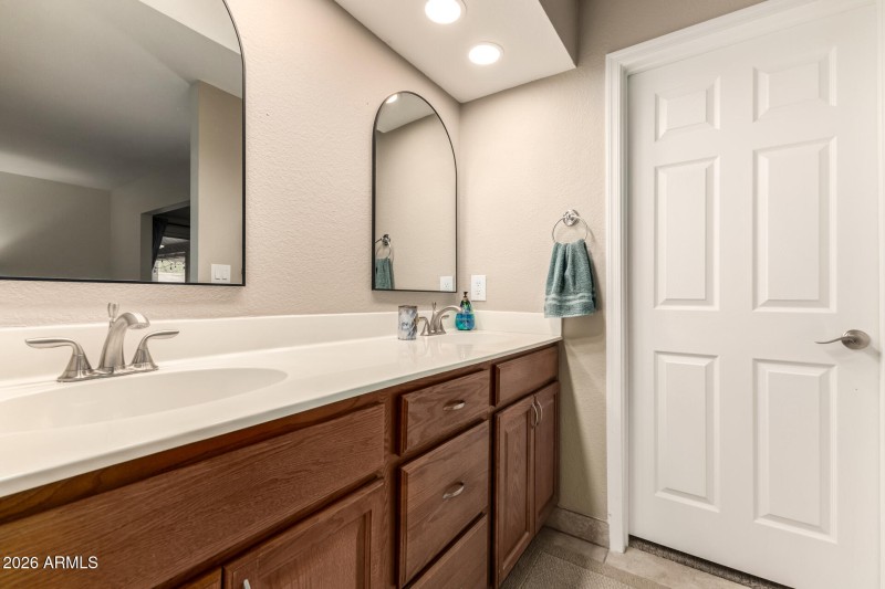 23 - Leisure World 475