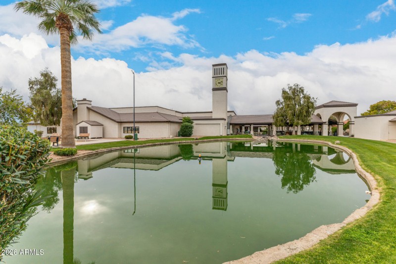 36 - Leisure World 475