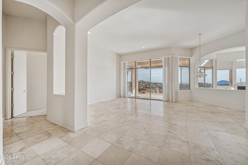 Living Room to Master!