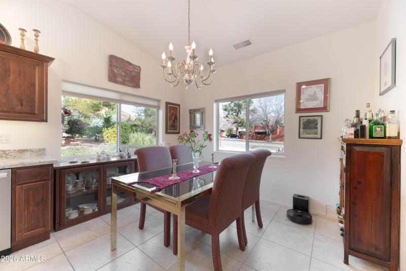 100_Rain_Trail_Rd-14