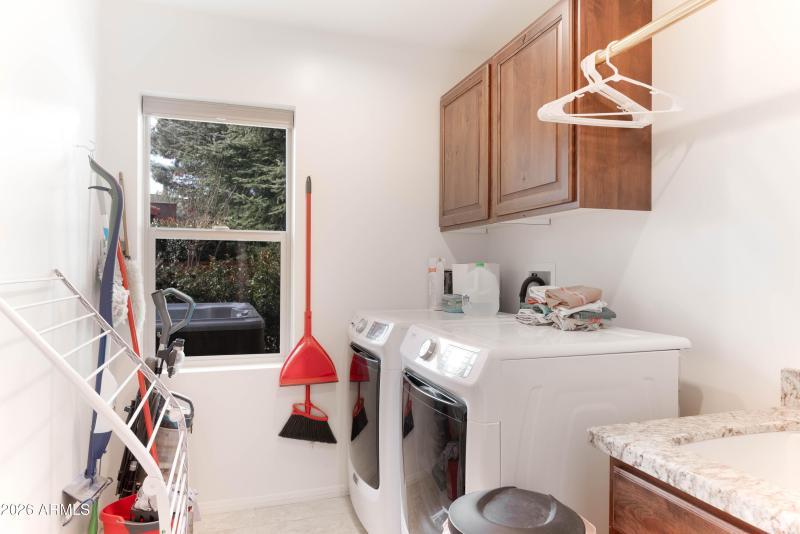 100_Rain_Trail_Rd-19