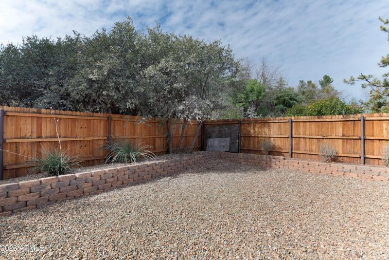 100_Rain_Trail_Rd-26