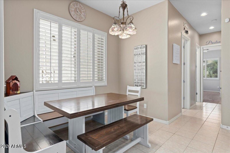 20220723031707111227000000-o