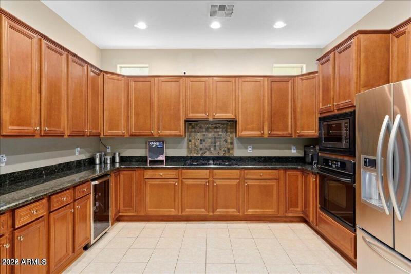 20220723031710386841000000-o