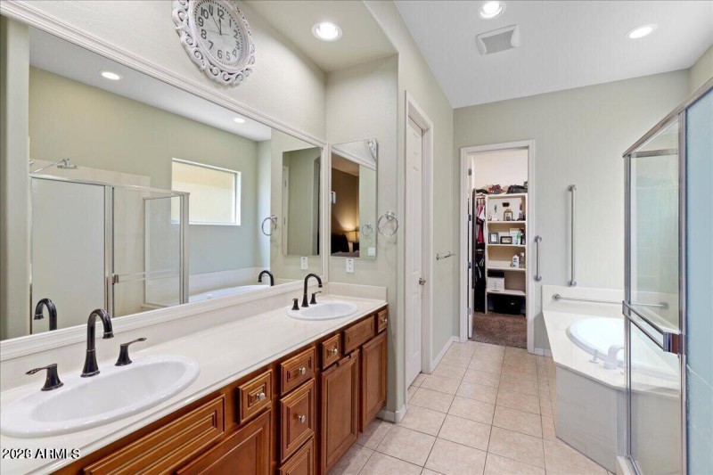 20220723031719811494000000-o