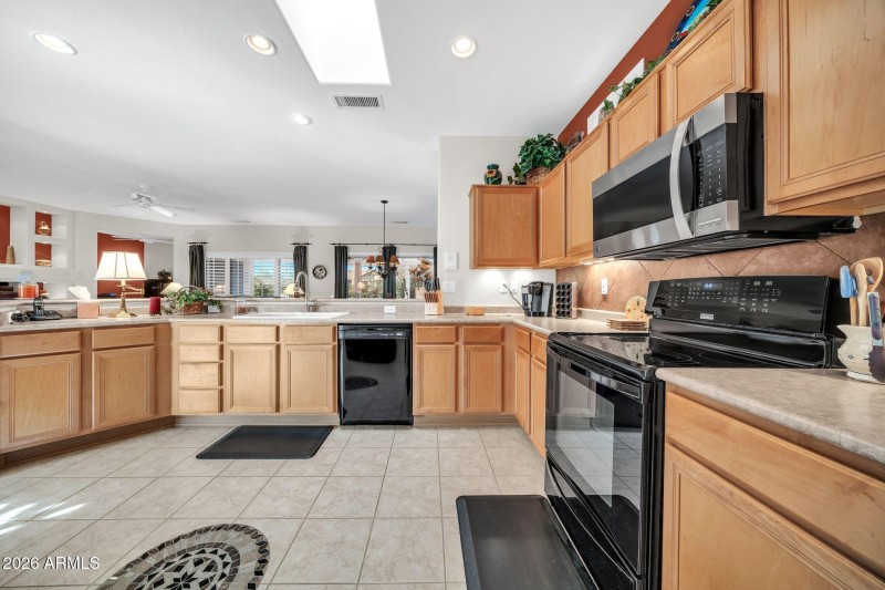 17850 N Havasupai Dr-16