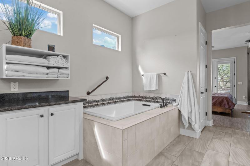 41-web-or-mls-DSC00433